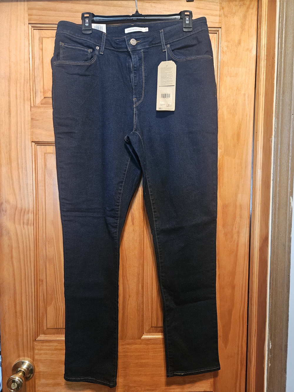 Levi Classic Mid Rise Skinny Jeans With Hyperstretch